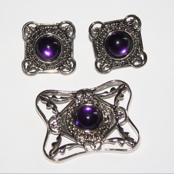 Vintage Jewelry - Silver and purple brooch and earrings set